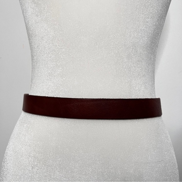 Old Navy Men's Brown Italian Leather Belt Casual Size M made in USA - Picture 5 of 7